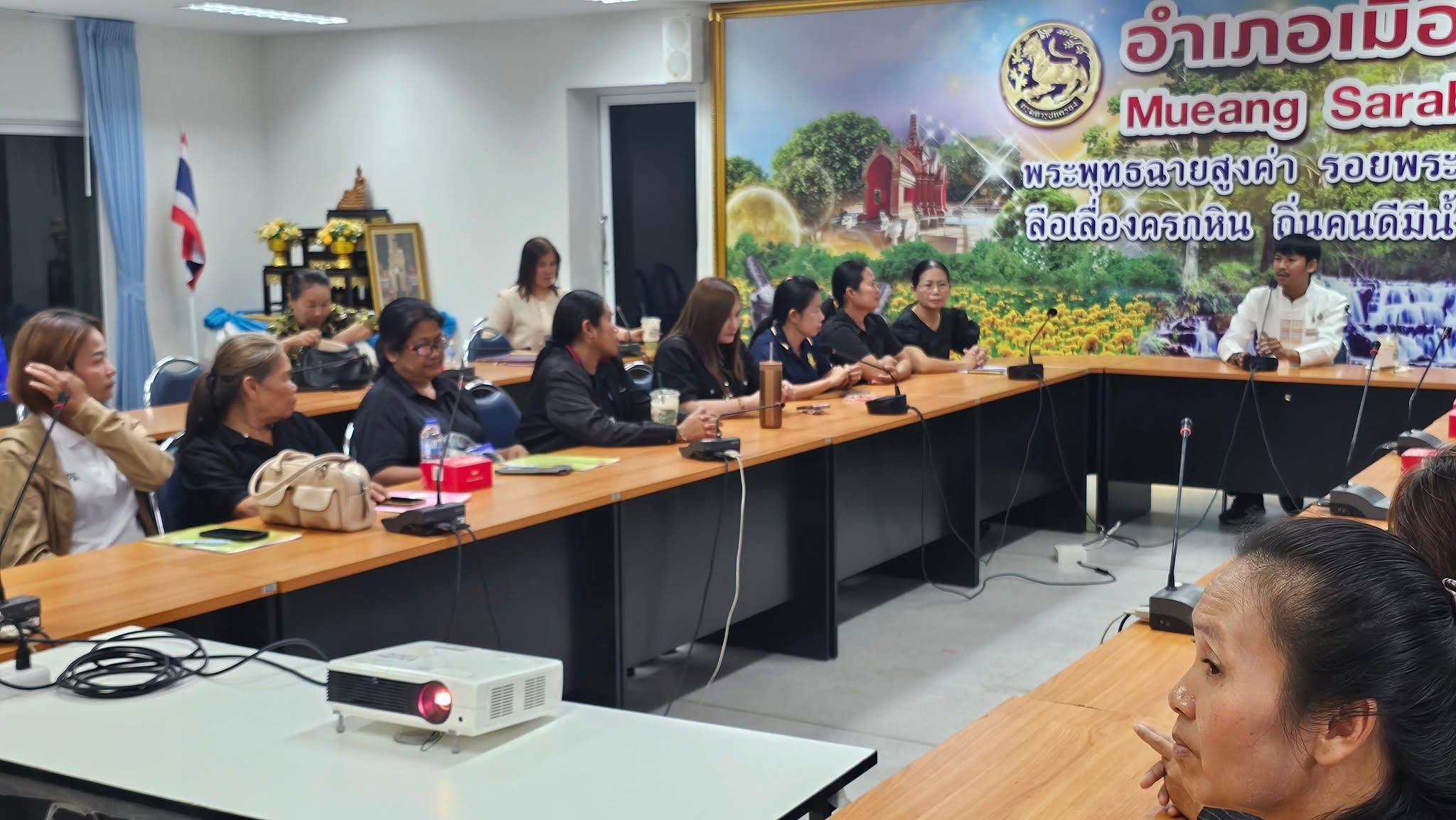 พช.เมืองสระบุรี ร่วมกับคณะกรรมการพัฒนาสตรีตำบลกุดนกเปล้า จัดโครงการเพิ่มทักษะการบริหารจัดการกลุ่มอาชีพที่กู้ยืมเงินกองทุนพัฒนาบทบาทสตรีให้มีประสิทธิภาพ